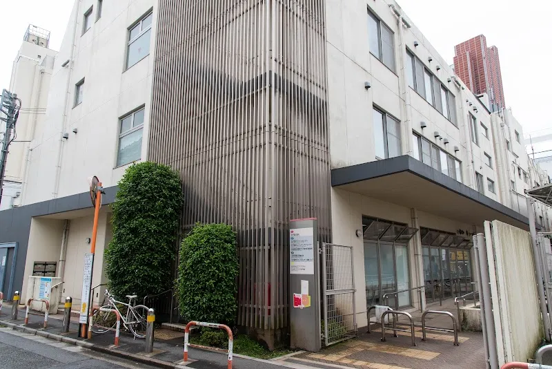 三軒茶屋区民集会所 - メイン