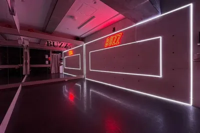 BUZZ新宿