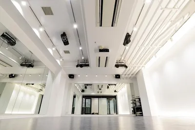 SOUTH MINT STUDIO 南青山