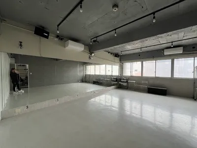 ダンススタジオ VOX JAPAN STUDIO