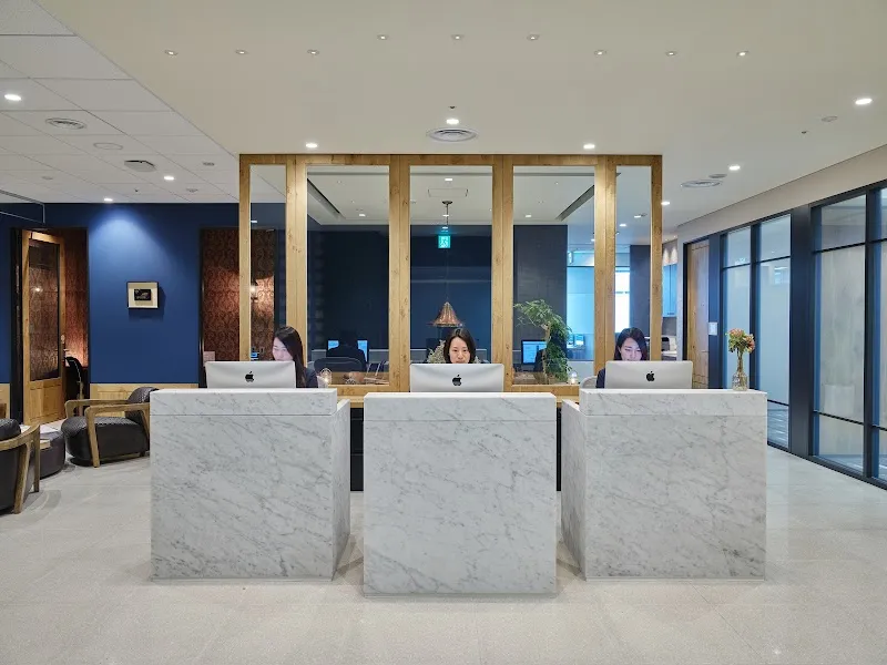 The Executive Centre - みなとみらいセンタービル|レンタルオフィス・コワーキングスペース・貸し会議室 - メイン