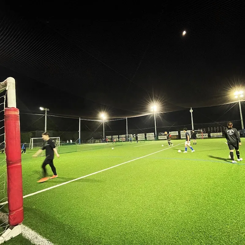 J-SOCIETY FOOTBALL PARK 調布 - メイン