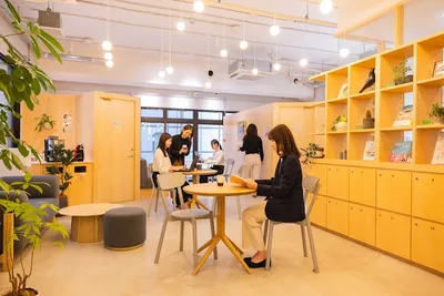 託児付コワーキング&サテライトオフィス CREATIVE ROOM