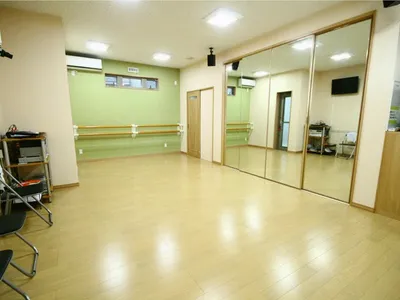 レンタルスペース27 (Rental Space 27)