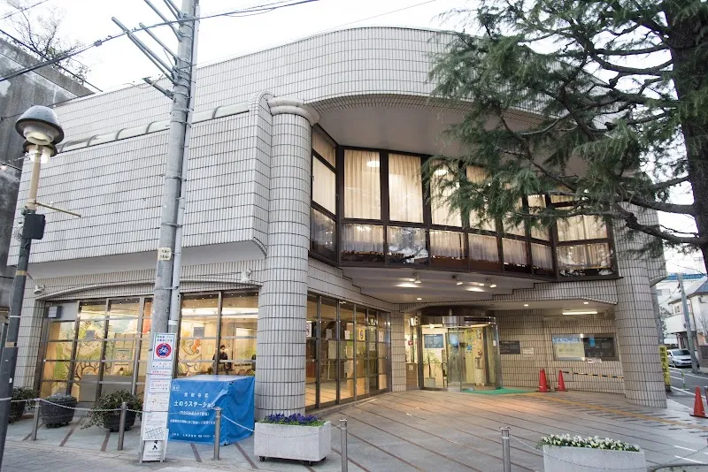世田谷区立尾山台図書館 - メイン