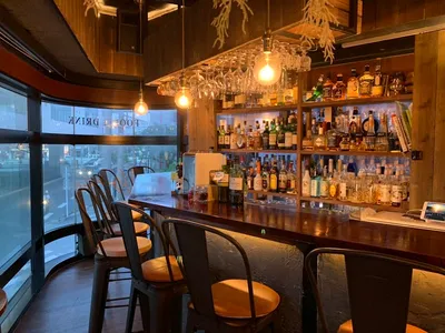 Bartender's Cafe Vigorous (バーテンダーズカフェ ヴィゴラス)|那覇 カフェバー