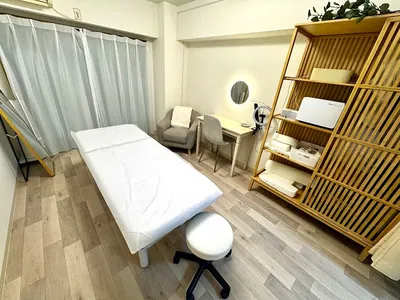レンタルサロン AndSTAR 博多１号店