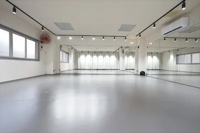 ミライスタジオ上野